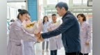 国际护士节来临之际，孙成坤看望慰问一线护士代表