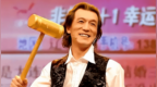李咏也没想到，自己离世8年后，23岁女儿竟走上一条“不归路”！