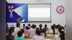 信阳市平桥区明港镇：书香伴晚风 经典润童心