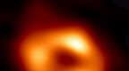 英媒：天文学家首次发现黑洞旋转的直接证据