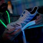 机器人生产跑鞋