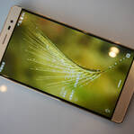 中兴AXON天机MAX图赏