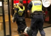 中国旅客疑遭瑞典警察粗暴对待