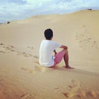 去泰国是申请贴纸签还是落地签?