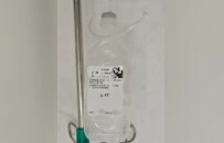 家長講述血鉛異常幼兒治療過程：每天輸液6個多小時，在空調房都滿頭大汗