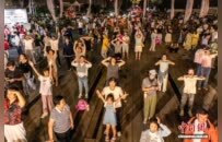 河南鄭州：中醫藥夜市開啟秋季養生新體驗