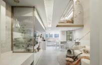 上海30㎡小公寓，玻璃+金色，打造梦幻Loft！住两人一狗，美翻！