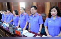 越南女首富出庭受审，检察机关提议判其死刑