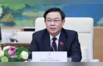 王庭惠辞去越南国会主席职务，上午还出席向胡志明墓敬献花圈活动