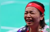 高燃逆转！中国选手爆哭庆祝，日本美女球手也哭了