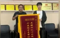 男子武功山拍云海意外“炸機” 一年多后無人機被江西大學生送還