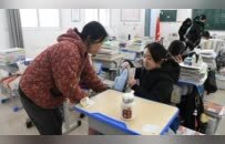 “玻璃女孩”高考記