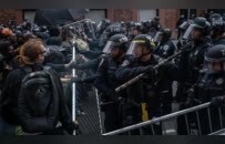 “聲援洛杉磯！”,，反ICE抗議浪潮蔓延美國多地