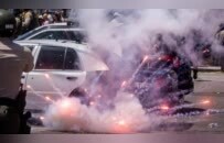 美移民局在洛杉磯抓捕移民引爆抗議,，白宮官員：這是造反
