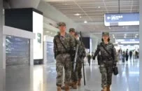 江西姑娘鄔亳菲武技超群 投身軍營在男兵中隊任職