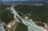 滬昆高速廣信靈山互通連接線進展順利 預計9月底主體建成通車