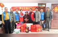 柘城县退役军人14载风雨赴中秋 “儿女”踏雨暖英烈