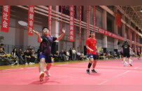 第八届“李宁·陈金杯”全省大众羽毛球公开赛圆满落幕  铂金地产队摘得年度总冠军