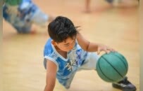 商丘一乡村幼儿园爆火，网友：这才是该有的童年！