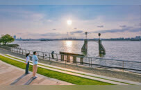 江豚逐浪归，南京书写长江生态新范式