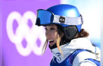 谷爱凌0.38分惜败！中国军团收获第一银