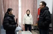 塔溝集團(tuán)“三八”婦女節(jié)前夕走訪慰問職工家屬