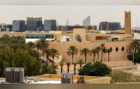 几十年宿敌，被卷入风暴的沙特为何还没对伊朗动手？