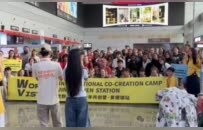 景德镇⇋天津⇋乌鲁木齐航线顺利首航