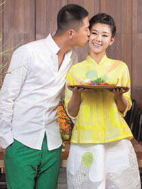 王雷李小萌甜蜜过七夕