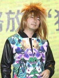 徐峥一秒变“杀马特”