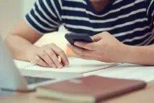 网络测试背后暗藏利益链