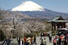 日本签证费涨5倍