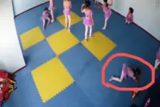 艺体培训致女童下腰瘫痪