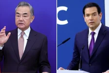 王毅同鲁比奥通电话