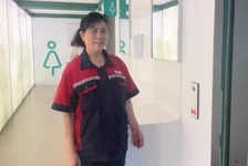 保洁员无处休息引关注
