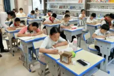 “神仙物业”撤场