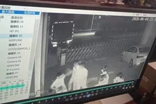 男生遭同学结伙围殴