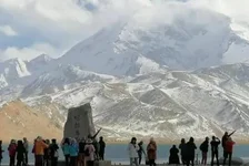 多名登山者在慕士塔格峰遇难