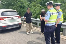 低速“老头乐”上高速