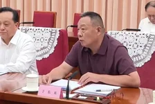 经济形势专家和企业家座谈会