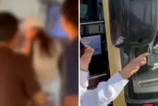 中国游客在韩国大巴上救人