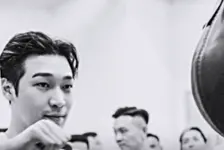 男子在酒吧被围殴身亡