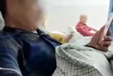 男子癌症晚期发现医保断缴