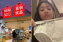 女子穿一次性内裤遭遇尴尬