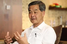 香港部分楼盘名摒弃中文