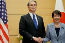 日本政府出手干预日元汇率