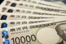 美国出手救日元