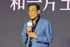 梁家辉泪洒演讲现场