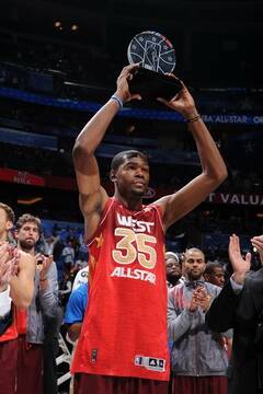 特荣获2012NBA全明星赛MVP