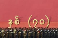 缅甸阅兵纪念建军70周年